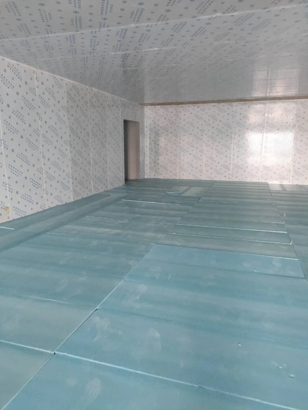 冷库保温层下面为什么要用挤塑板