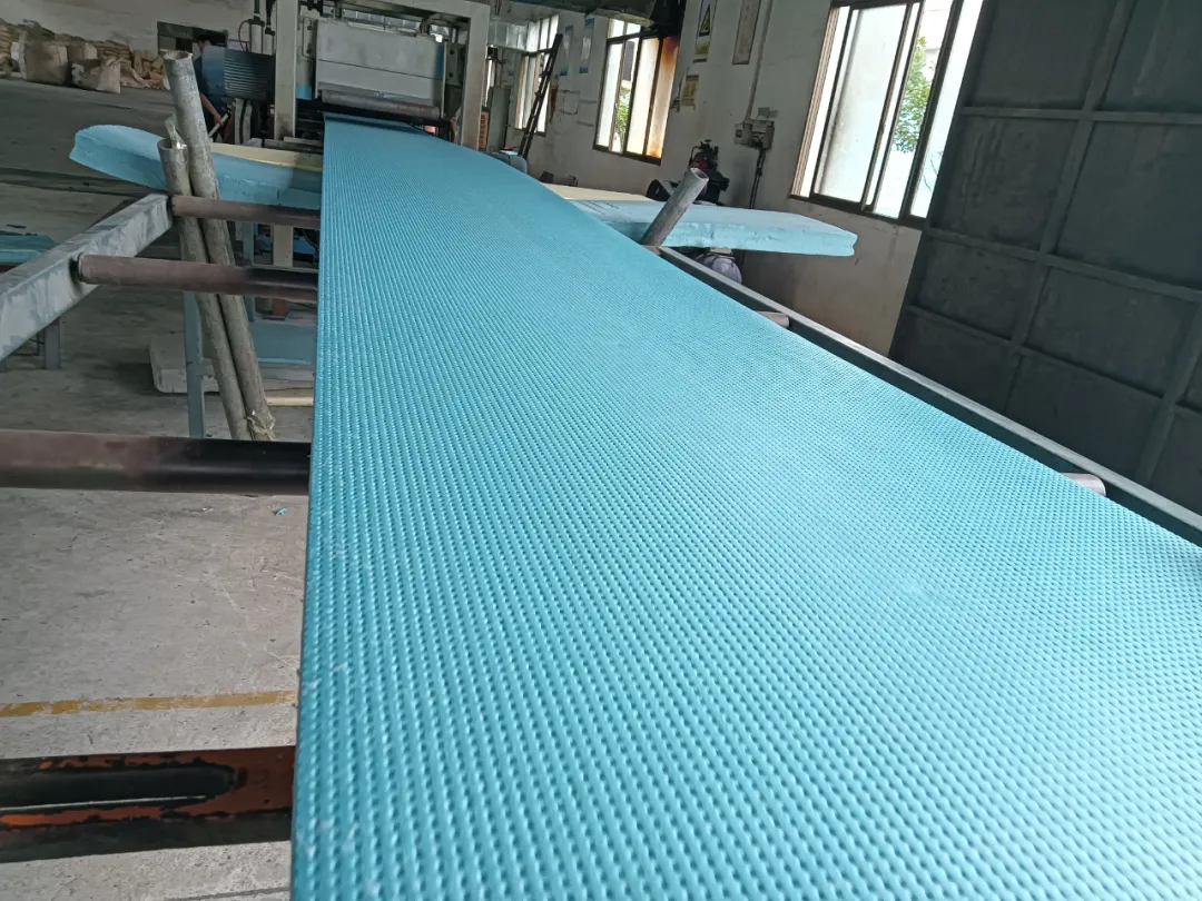 冷库保温层下面为什么要用挤塑板