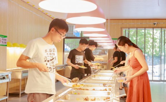 校园冻品供应商销量断崖式下滑，冻品供应链将被倒逼升级